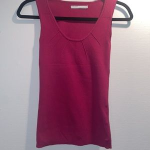 Old Navy Magenta Ribbed Scoop Neck tank, patterned top, size: Small, pre-owned